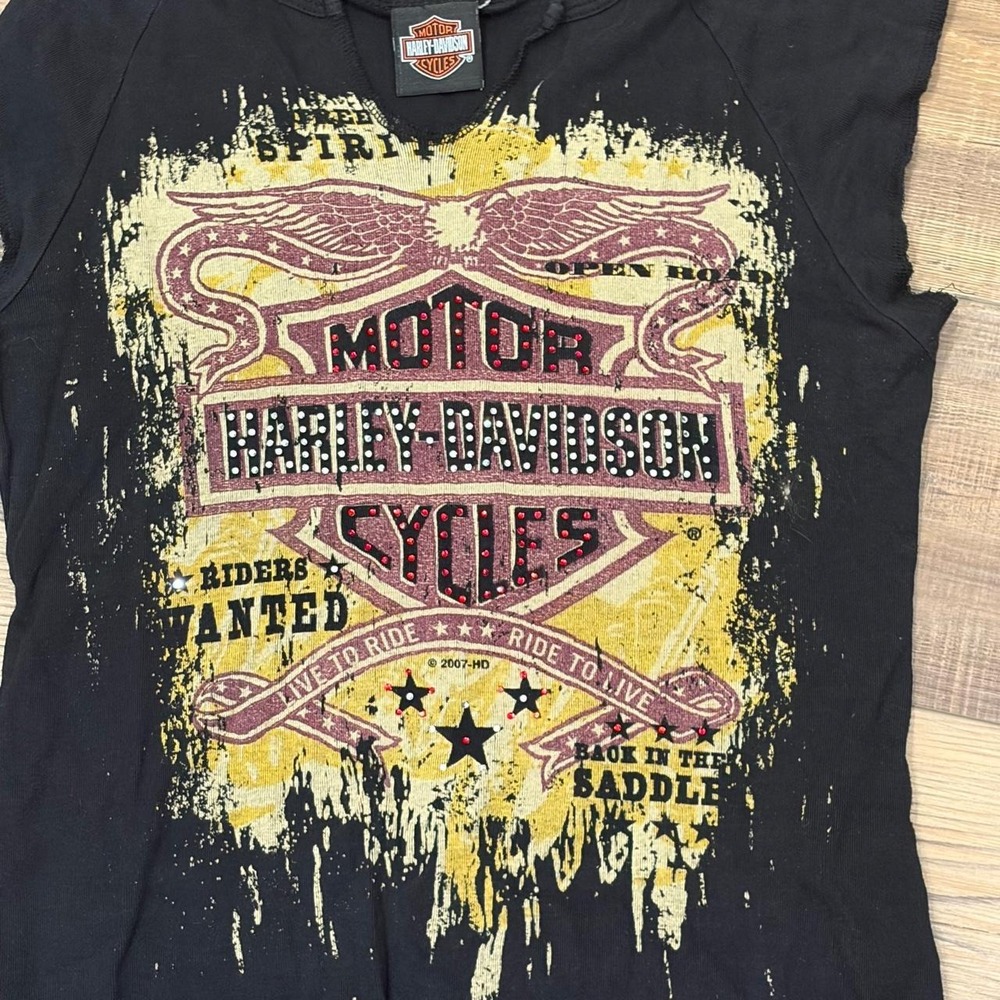 Harley Davidson black baby tee with yellow and maroon graphic - Picture 2 of 7